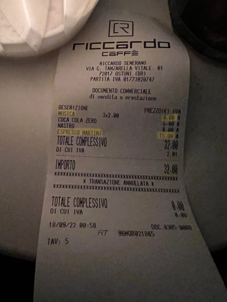 Riccardo Caffe Ostuni - beware overcharging and unexpected charges