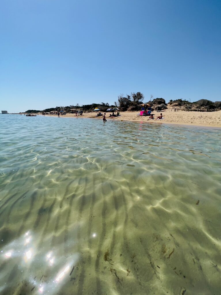 Pilone beach nearby Ostuni, the Big Gay Podcast from Puglia beach guide to Puglia | Photo © The Puglia Guys for the Big Gay Podcast from Puglia inclusive guides to Puglia,s best accommodation, beaches, restaurants and to gay Puglia, Italy’s top gay summer destination for LGBT travel.